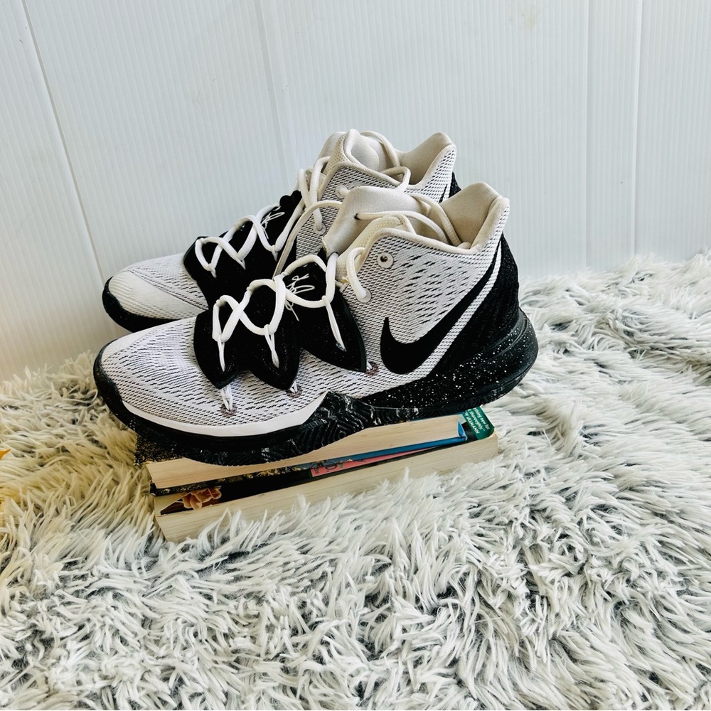 NIKE MAN SHOES